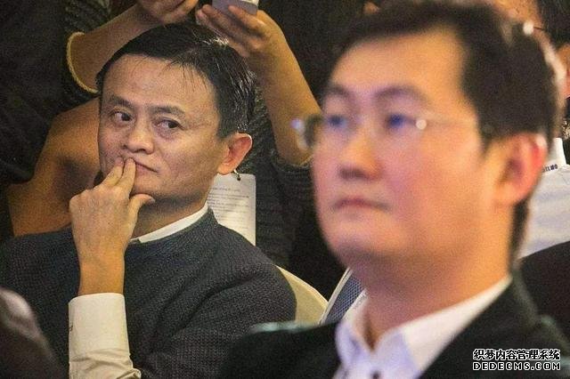 劉強(qiáng)東掀起全新風(fēng)暴，阿里騰訊始料未及，消費(fèi)者恐成最大贏家？