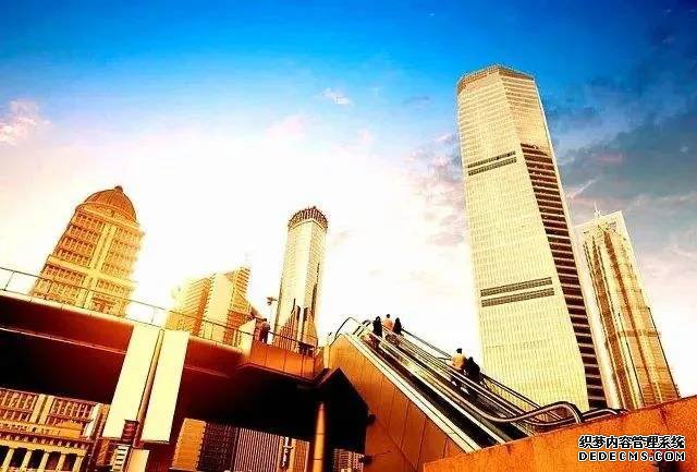 經(jīng)濟(jì)“內(nèi)循環(huán)”來(lái)了！是該存錢還是買房？專家“八個(gè)字”回應(yīng)！